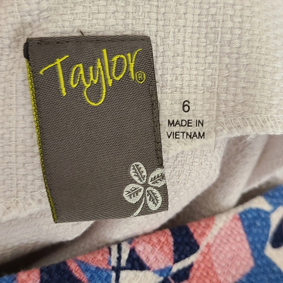 Taylor Pink Floral A Line Summer Dress size 6 - Picture 9 of 9